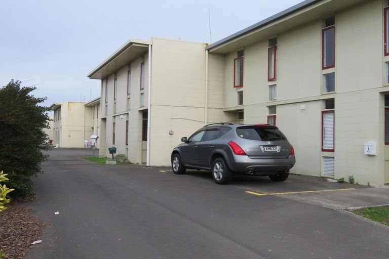 Photo of property in 2/520 Church Street, Palmerston North, 4410