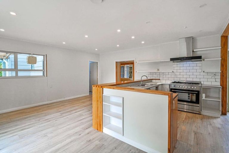 Photo of property in 19 Melville Street, Waipawa, 4210