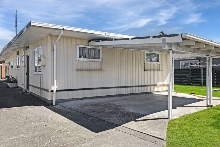 Photo of property in 16 Veronica Avenue, Marewa, Napier, 4110