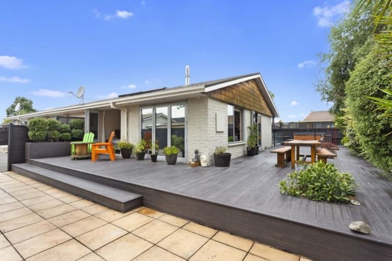 Photo of property in 21d Bush Street, Rangiora, 7400