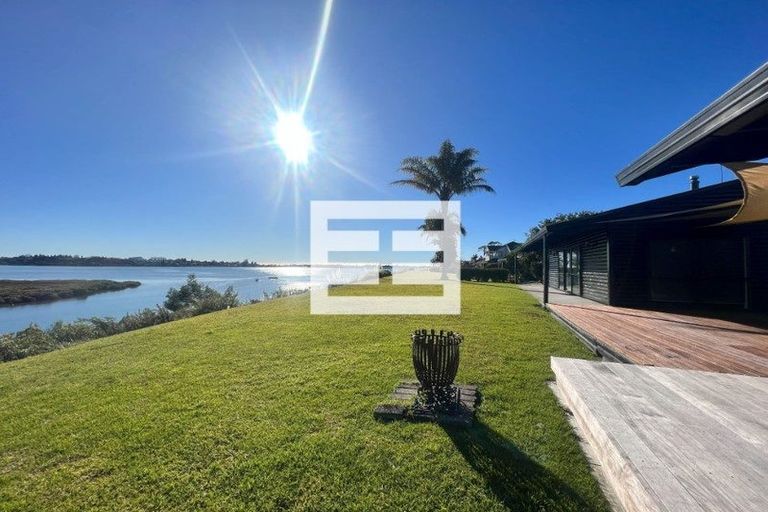 Photo of property in 101 College Place, Poike, Tauranga, 3112