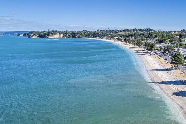 Photo of property in 25a Galloway Crescent, Farm Cove, Auckland, 2012