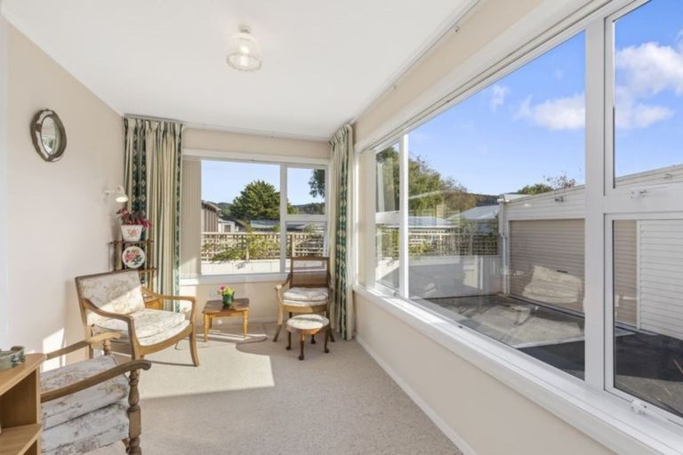 Photo of property in 6 Mckay Street, Wainuiomata, Lower Hutt, 5014