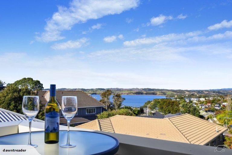 Photo of property in 3/89 Litten Road, Cockle Bay, Auckland, 2014