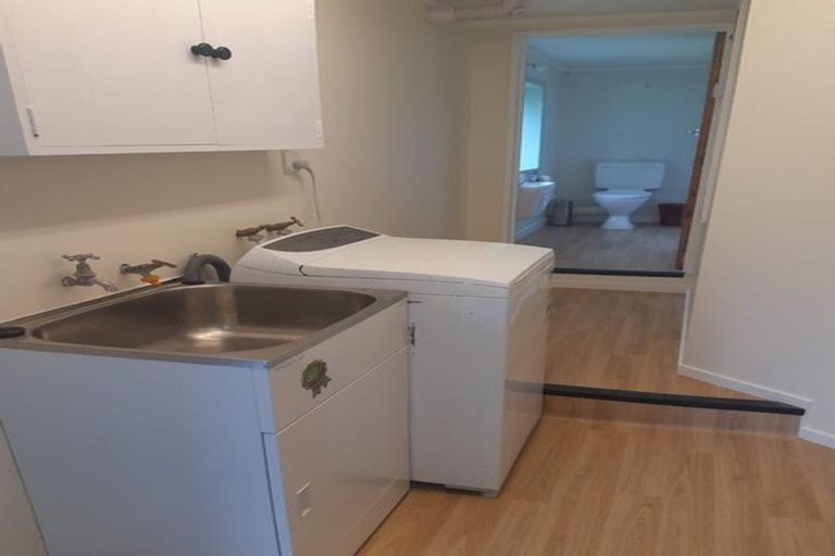 Photo of property in 3 Glendevon Place, Vauxhall, Dunedin, 9013