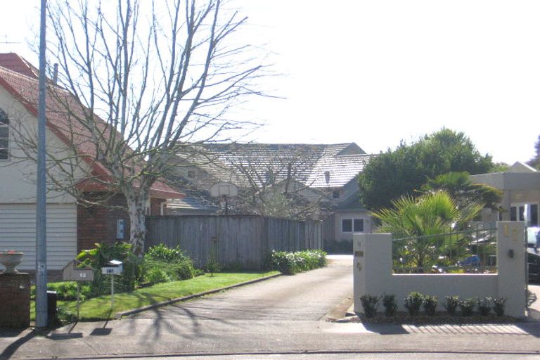 Photo of property in 15 Longwood Place, Harrowfield, Hamilton, 3210