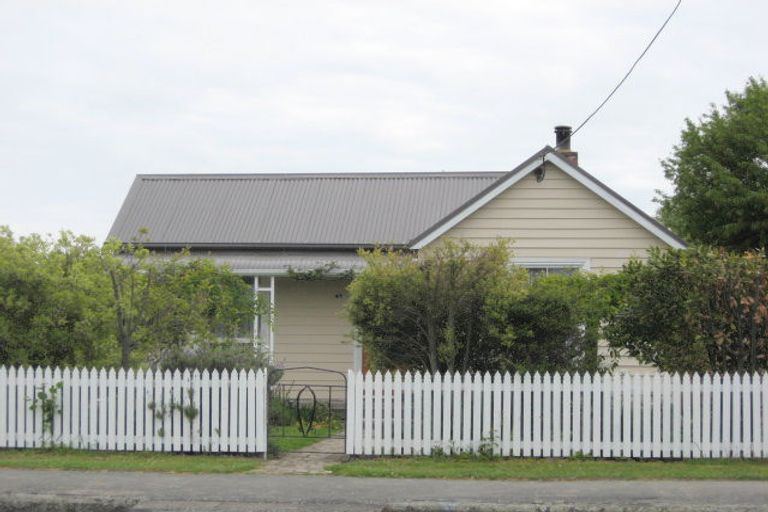 Photo of property in 47 Edward Street, Rangiora, 7400