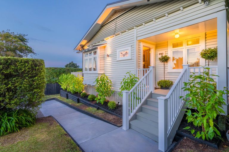 Photo of property in 26a Rata Street, New Lynn, Auckland, 0600
