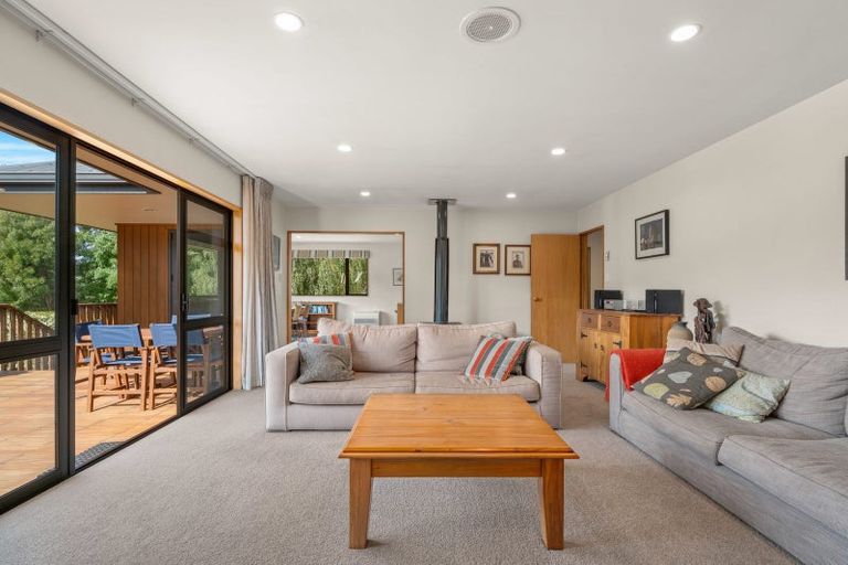 Photo of property in 8 Larch Place, Wanaka, 9305