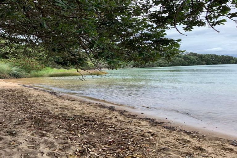 Photo of property in 420 Matakawau Road, Awhitu, Waiuku, 2684