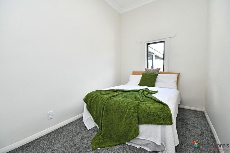 Photo of property in 28 Pah Road, Papatoetoe, Auckland, 2025