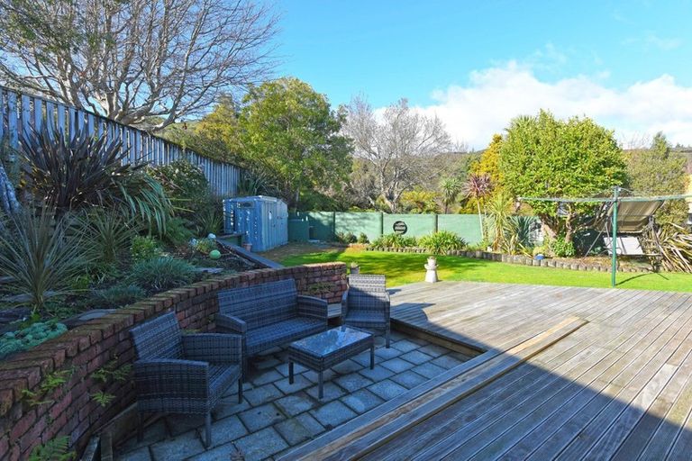 Photo of property in 108 Norana Road, Timberlea, Upper Hutt, 5018