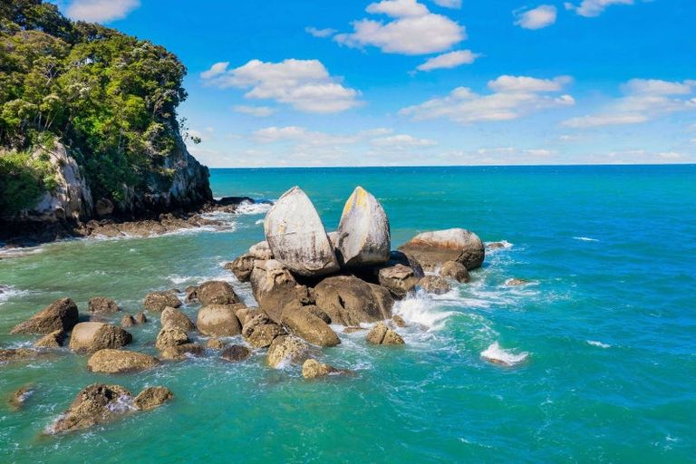 Photo of property in 44 Venture Cove Way, Kaiteriteri, Motueka, 7197