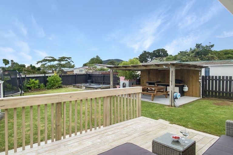 Photo of property in 20 Ogle Crescent, Te Kamo, Whangarei, 0112