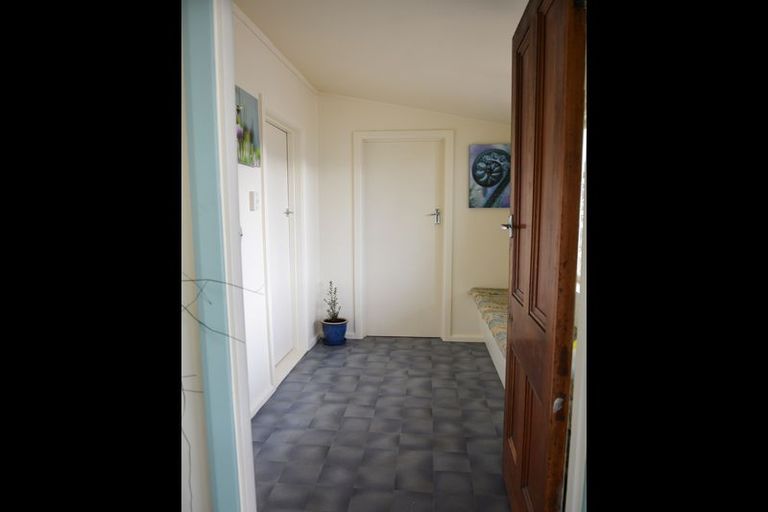 Photo of property in 62 Rhodes Street, Waimate, 7924