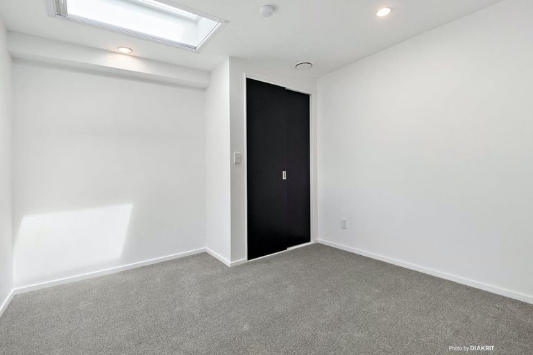 Photo of property in 8 Lipman Street, Mount Victoria, Wellington, 6011