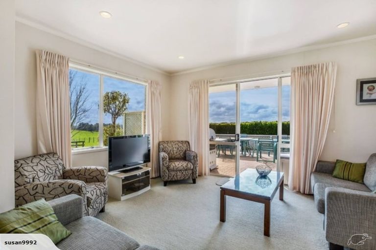 Photo of property in 22 Dyke Road, Karaka, Papakura, 2580
