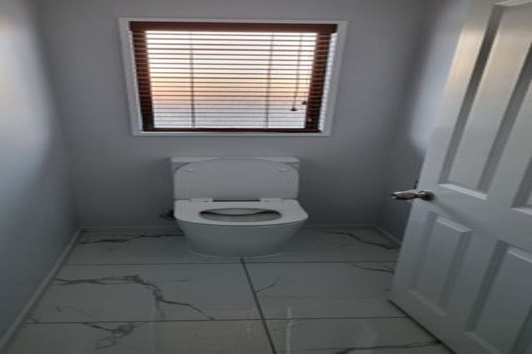 Photo of property in 7 Monterey Place, Parklands, Christchurch, 8083