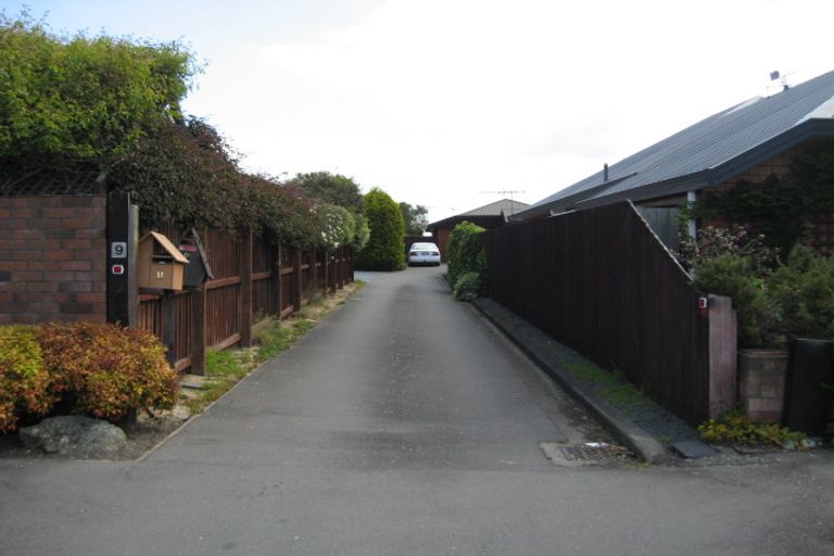 Photo of property in 9 Giles Place, Shirley, Christchurch, 8061