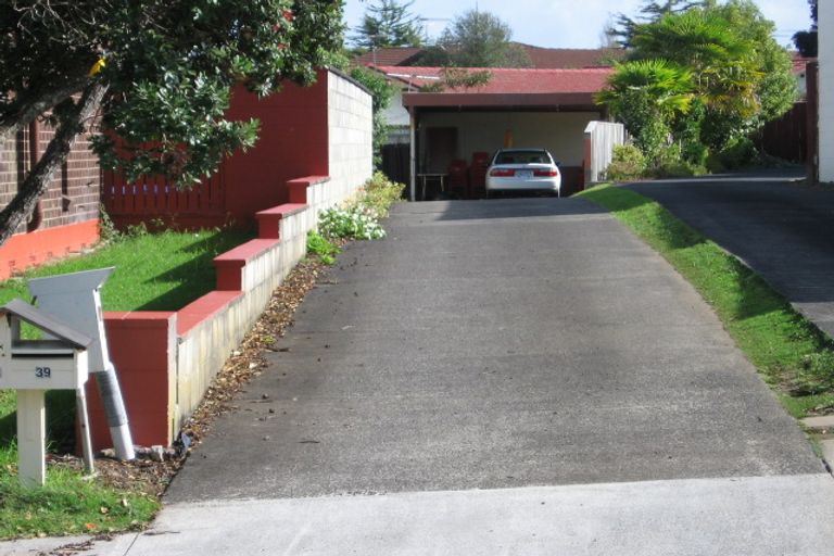 Photo of property in 1/39 Luton Avenue, Sunnyhills, Auckland, 2010