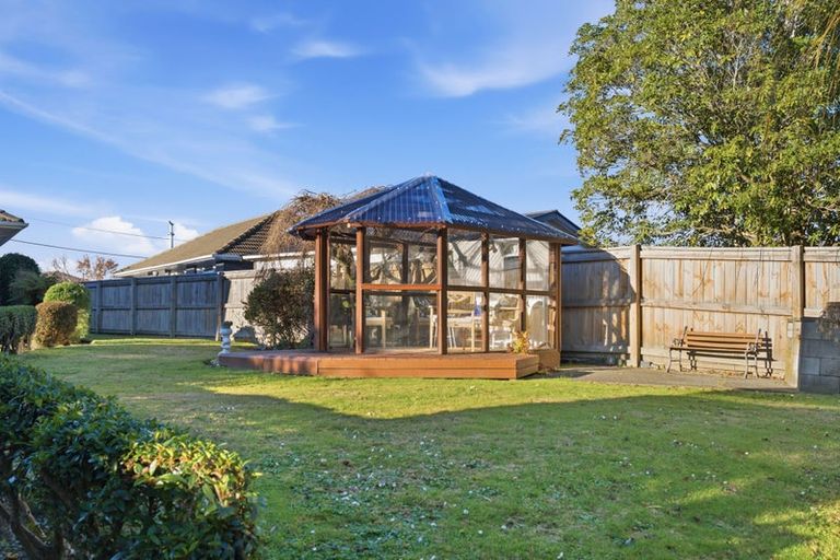 Photo of property in 15 Palmside Street, Somerfield, Christchurch, 8024