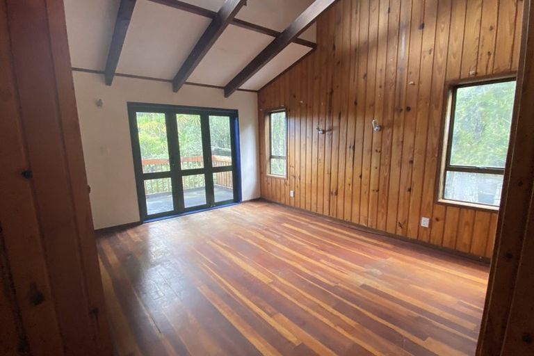 Photo of property in 15 Chrisarda Place, Red Hill, Papakura, 2110