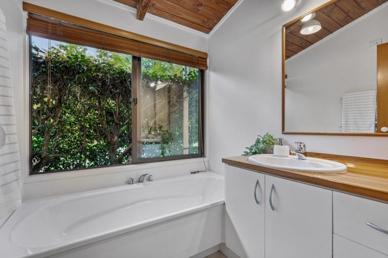 Photo of property in 60 Robinson Road, Coatesville, Albany, 0793