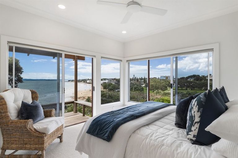 Photo of property in 1/3 Beach Road, Northcote Point, Auckland, 0627