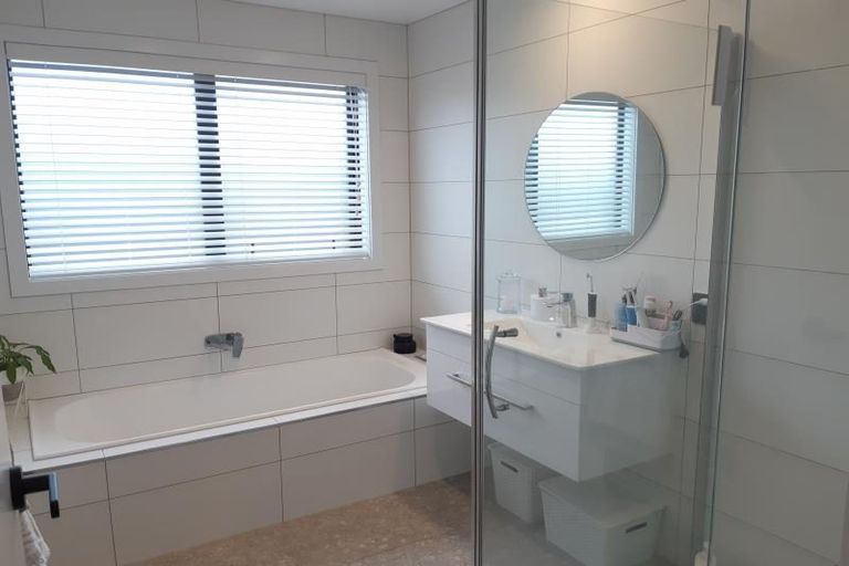 Photo of property in 10 Stanton House Road, Paerata, Pukekohe, 2124