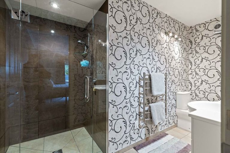 Photo of property in 41 Huron Street, East Gore, Gore, 9710