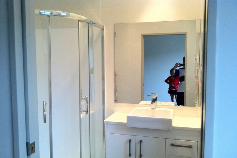 Photo of property in 77 Westgate Drive, Massey, Auckland, 0614