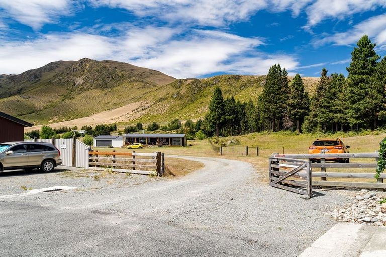 Photo of property in 48 Ahuriri Drive, Omarama, 9412