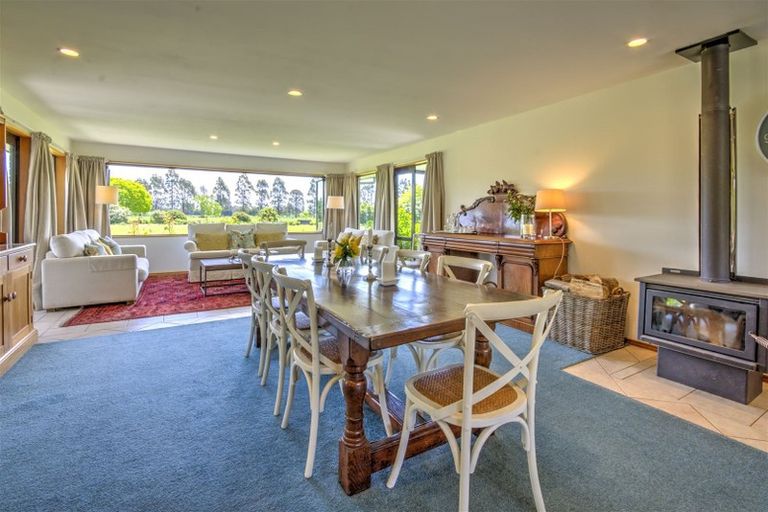 Photo of property in 301 School Road, West Eyreton, Rangiora, 7475