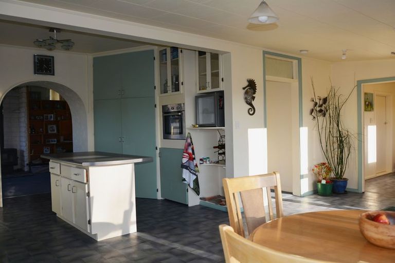 Photo of property in 62 Rhodes Street, Waimate, 7924