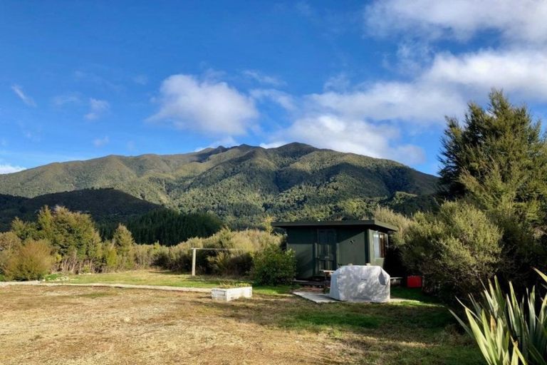 Photo of property in 236 Anatoki Track Road, Takaka, 7183