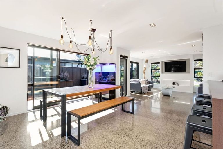 Photo of property in 19 Tiny Hill Drive, Rolleston, 7614