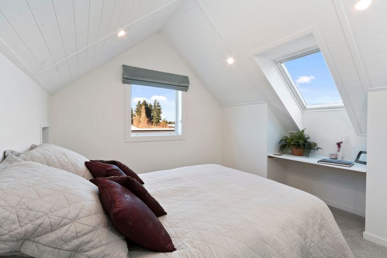 Photo of property in 42 Infinity Drive, Pegasus, 7612