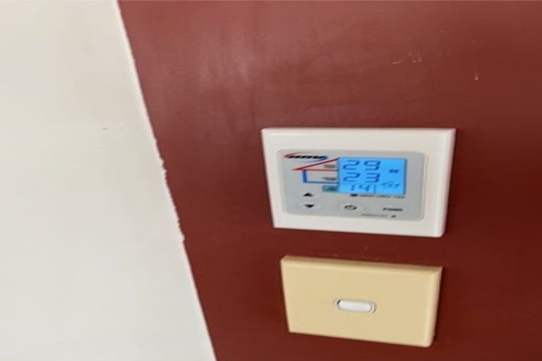 Photo of property in 1/25 Glenlea Place, Flat Bush, Auckland, 2019