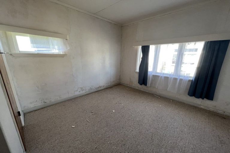 Photo of property in 690 Pioneer Highway, Highbury, Palmerston North, 4412
