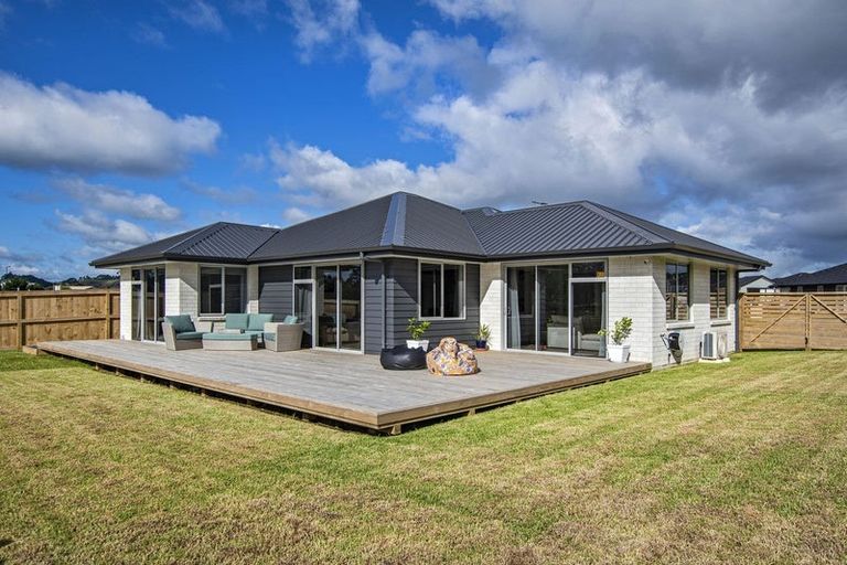 Photo of property in 22 Harrison Drive, Tikipunga, Whangarei, 0112