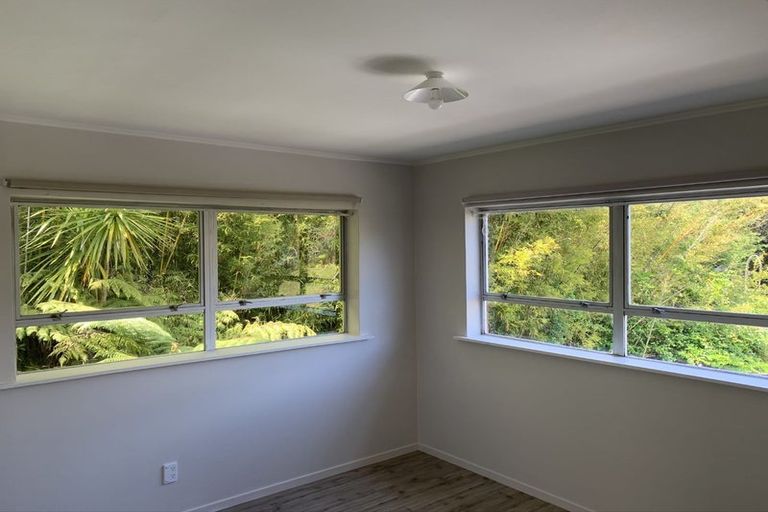 Photo of property in 3/44 Sunnyside Road, Sunnyvale, Auckland, 0612