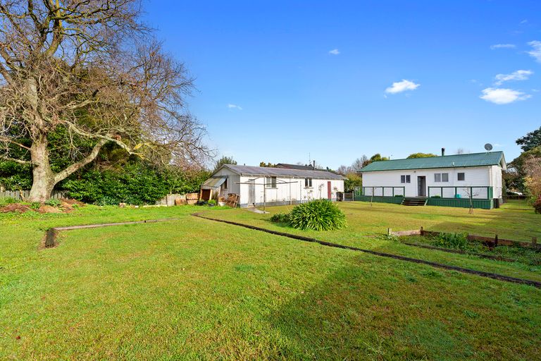 Photo of property in 39 Aroha View Avenue, Te Aroha, 3320