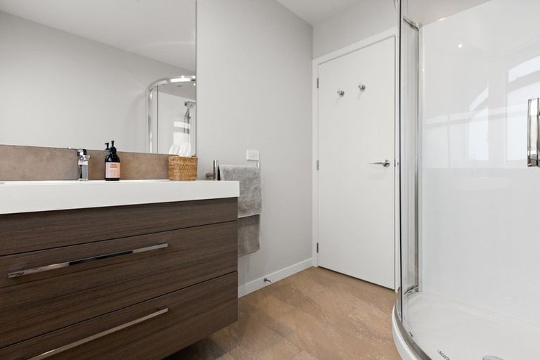 Photo of property in 124b Te Awa Avenue, Te Awa, Napier, 4110