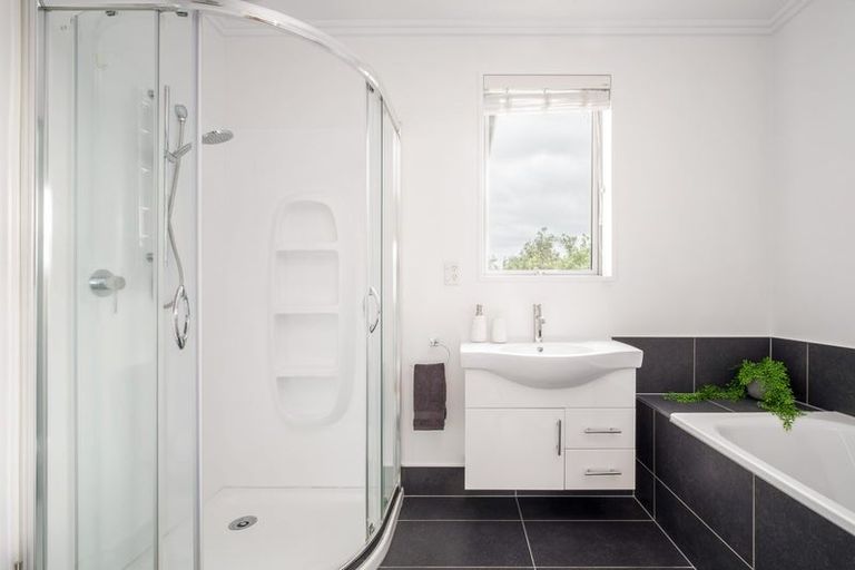 Photo of property in 202b Grahams Road, Burnside, Christchurch, 8053