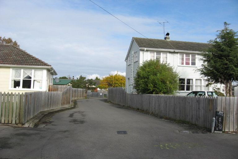 Photo of property in 9b Primrose Street, Northcote, Christchurch, 8052