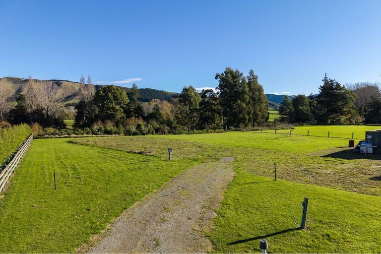 Photo of property in 65 Mill Road, Waimate, 7924