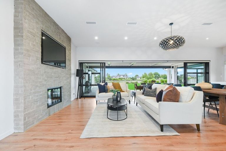 Photo of property in 35 Roy Hilton Drive, Flagstaff, Hamilton, 3210