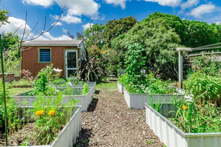 Photo of property in 15 Wedgewood Grove, Raumati Beach, Paraparaumu, 5032