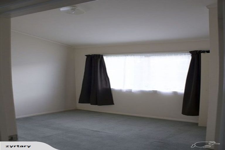 Photo of property in 33a Findlay Street, Tawa, Wellington, 5028