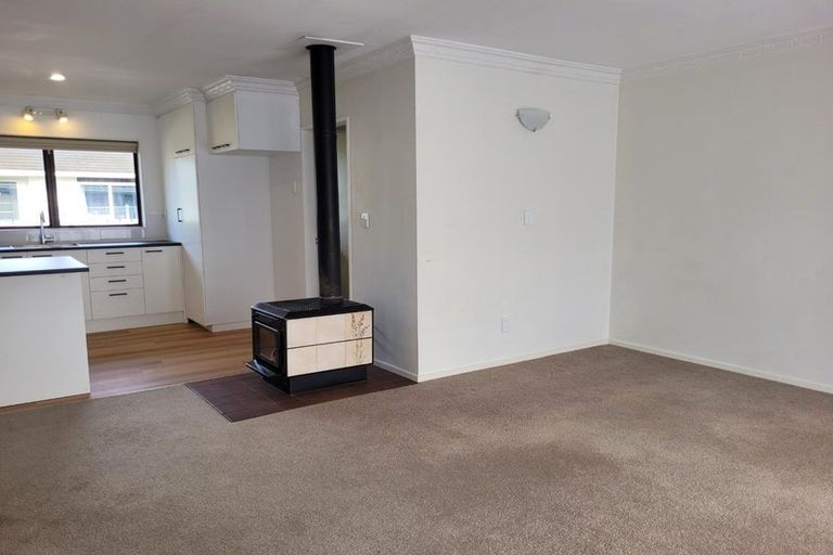 Photo of property in 55a Kempton Street, Greytown, 5712